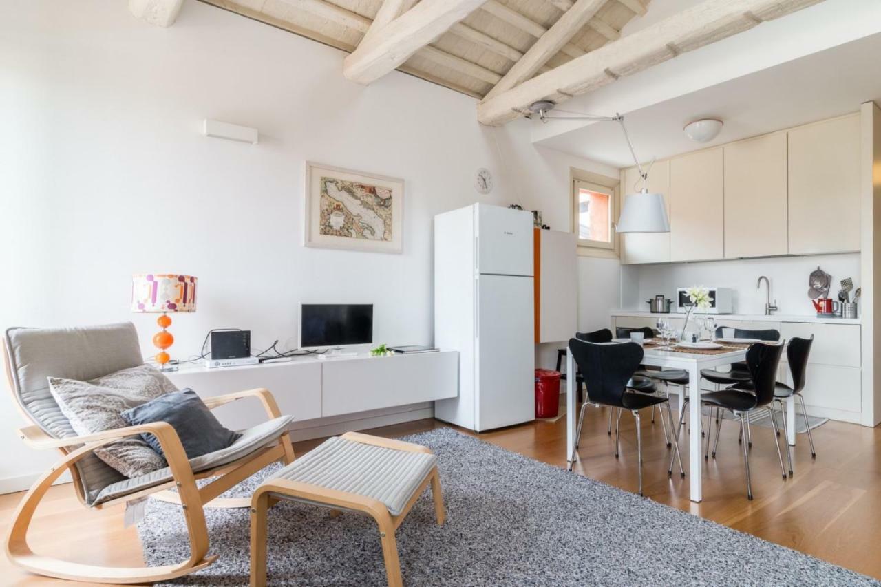 Carmini Canal View And Balcony With Lift Venice Ngoại thất bức ảnh